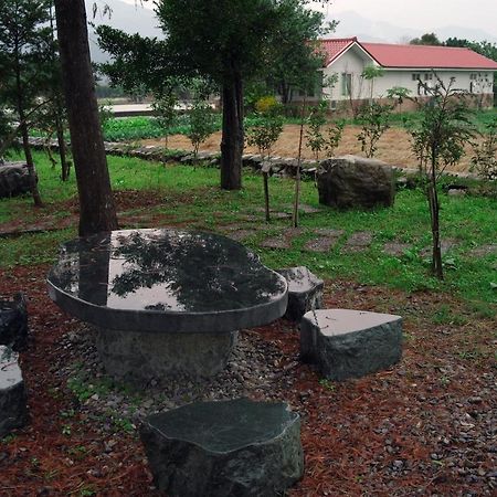 Mian-Nao Education Leisure Farm Apartment Tianfu Bagian luar foto